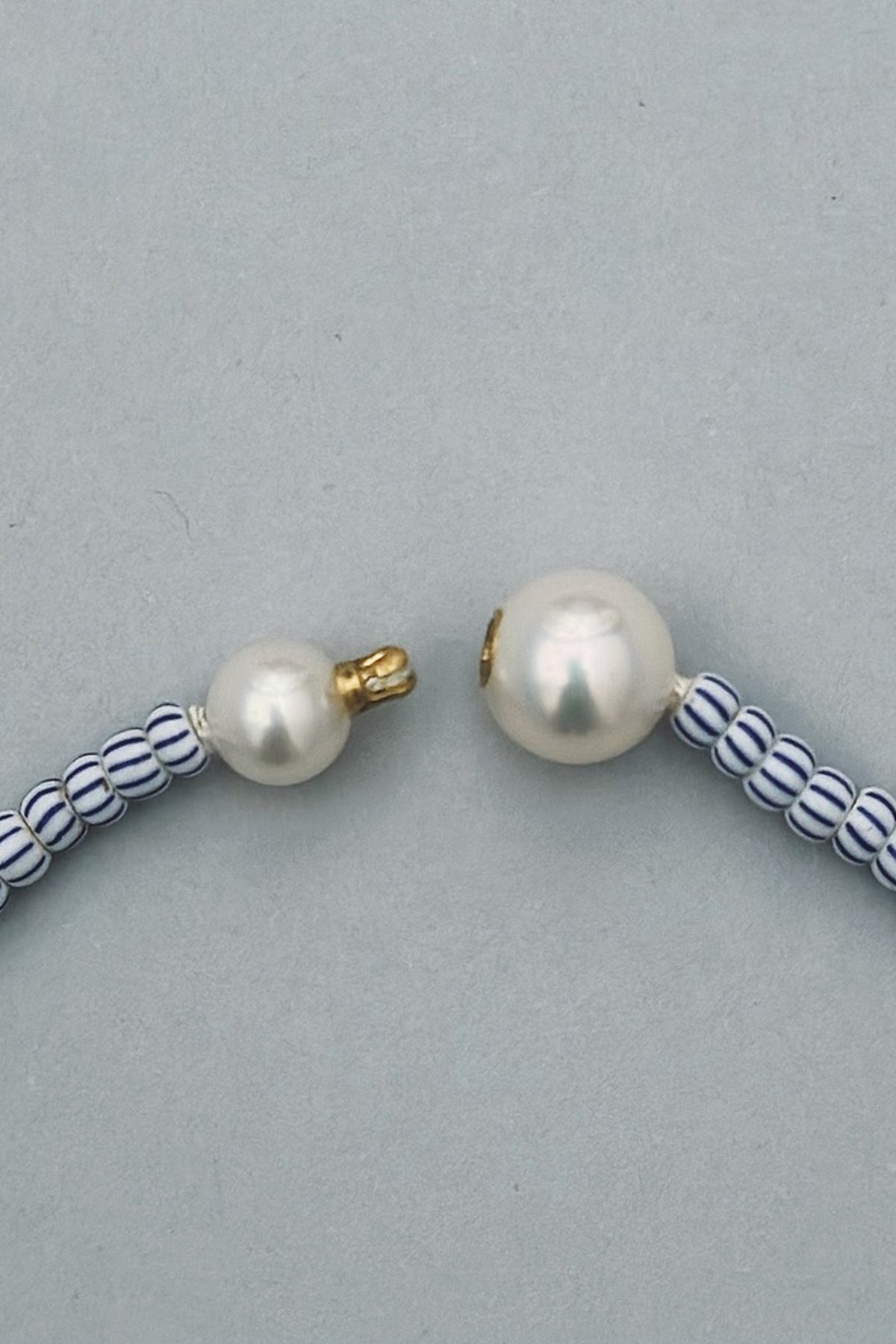 EVELYN'S NECKLACE NO. 04 – HAND-KNOTTED SILK