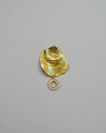 BIG SHELL EARRING - SINGLE