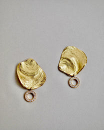 BIG SHELL EARRINGS