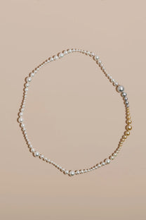 VELA PEARLS NECKLACE