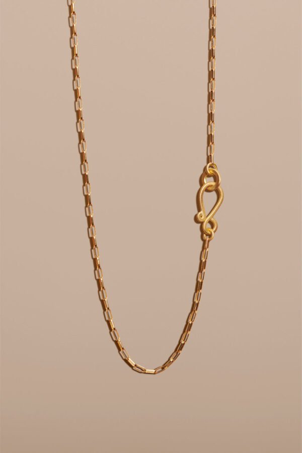 Chain Necklace Gold Diamonds Danish Design Jo Riis-Hansen Jewelry Necklaces Jewellery Handmade Art Smykker Halskæden Kæde Dansk Design Håndlavet Halskæder Specielt Design Kunst Klassisk Guld Diamanter